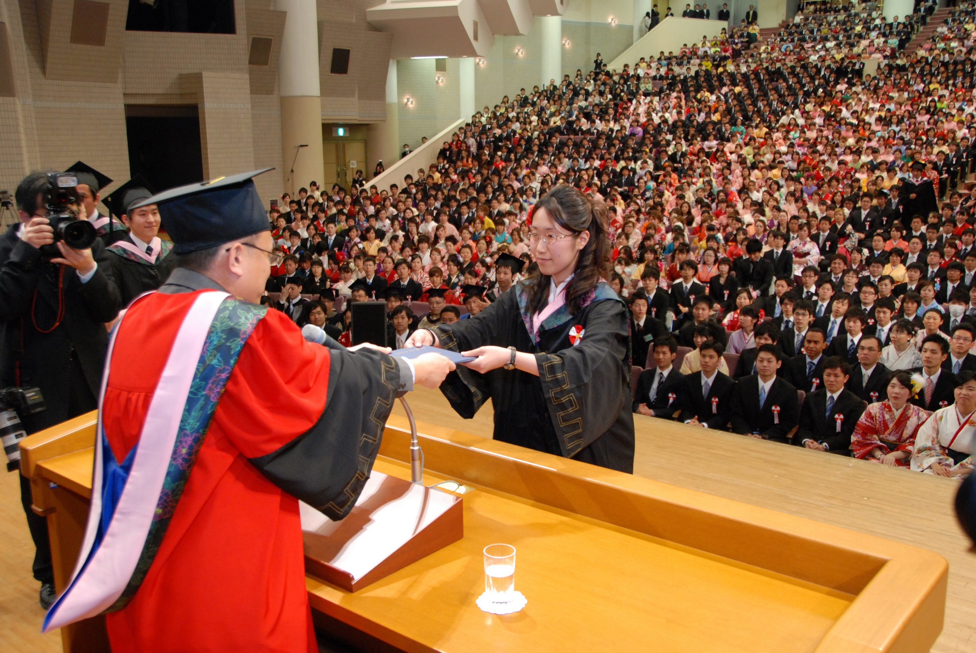 中国語ダブル・ディグリーコースは創大と北京語言大学の2大学の学位取得