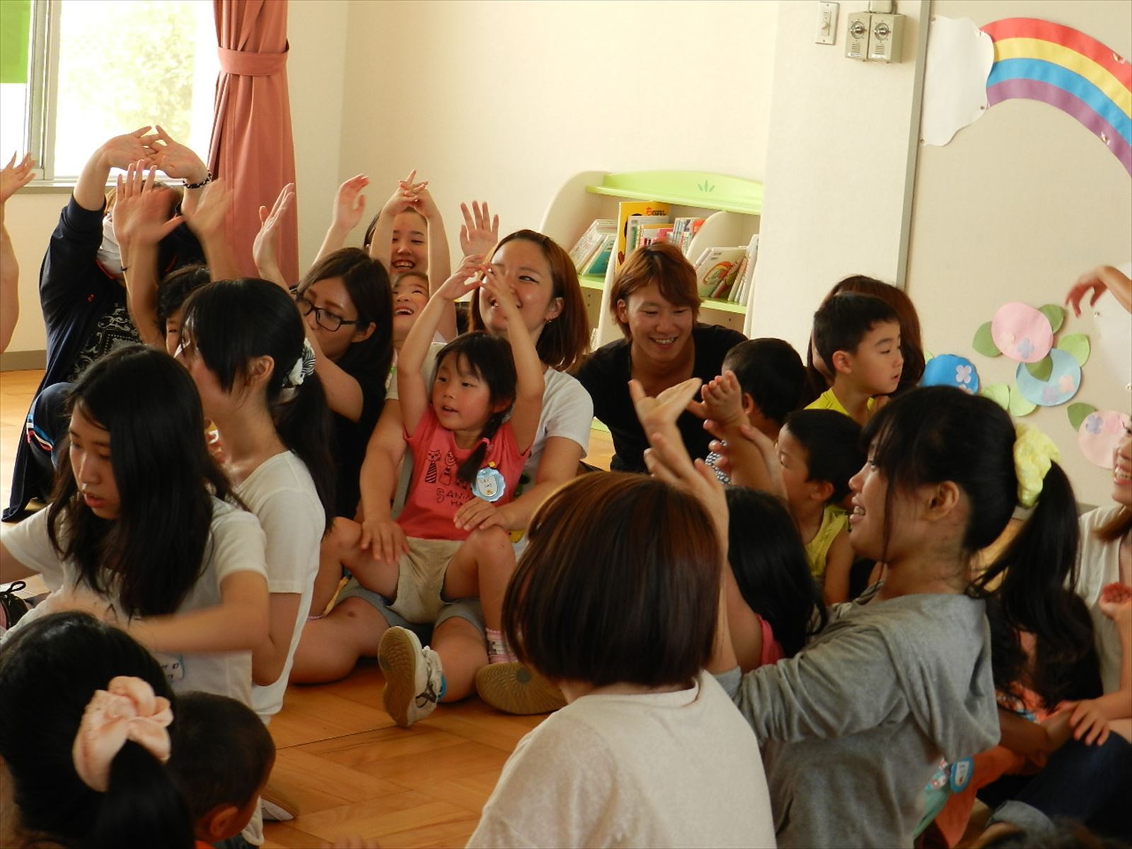 名古屋経営短期大学子ども学科　稲葉保育園園児との交流