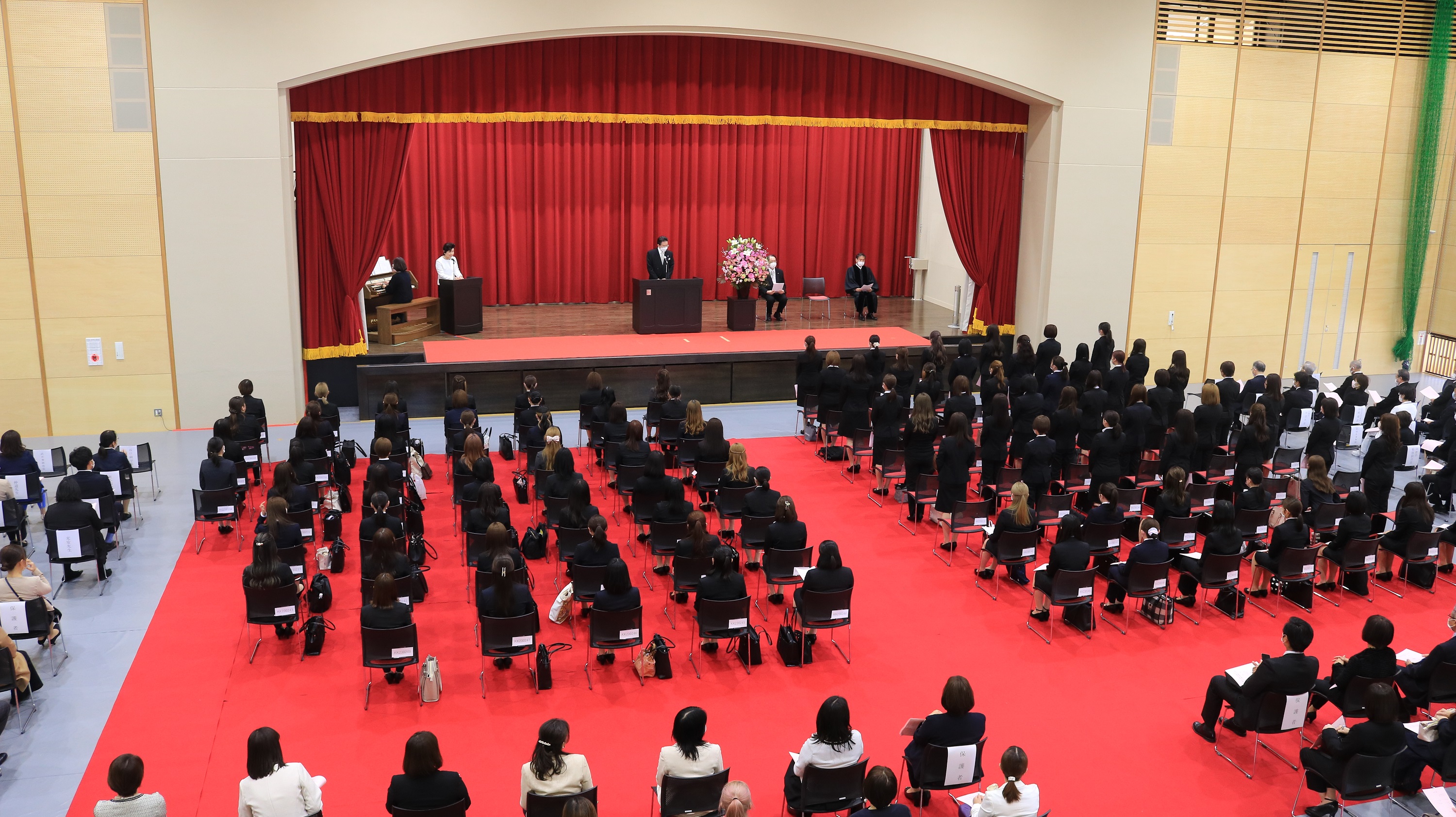 第16回福岡女学院看護大学入学式　2023年4月5日